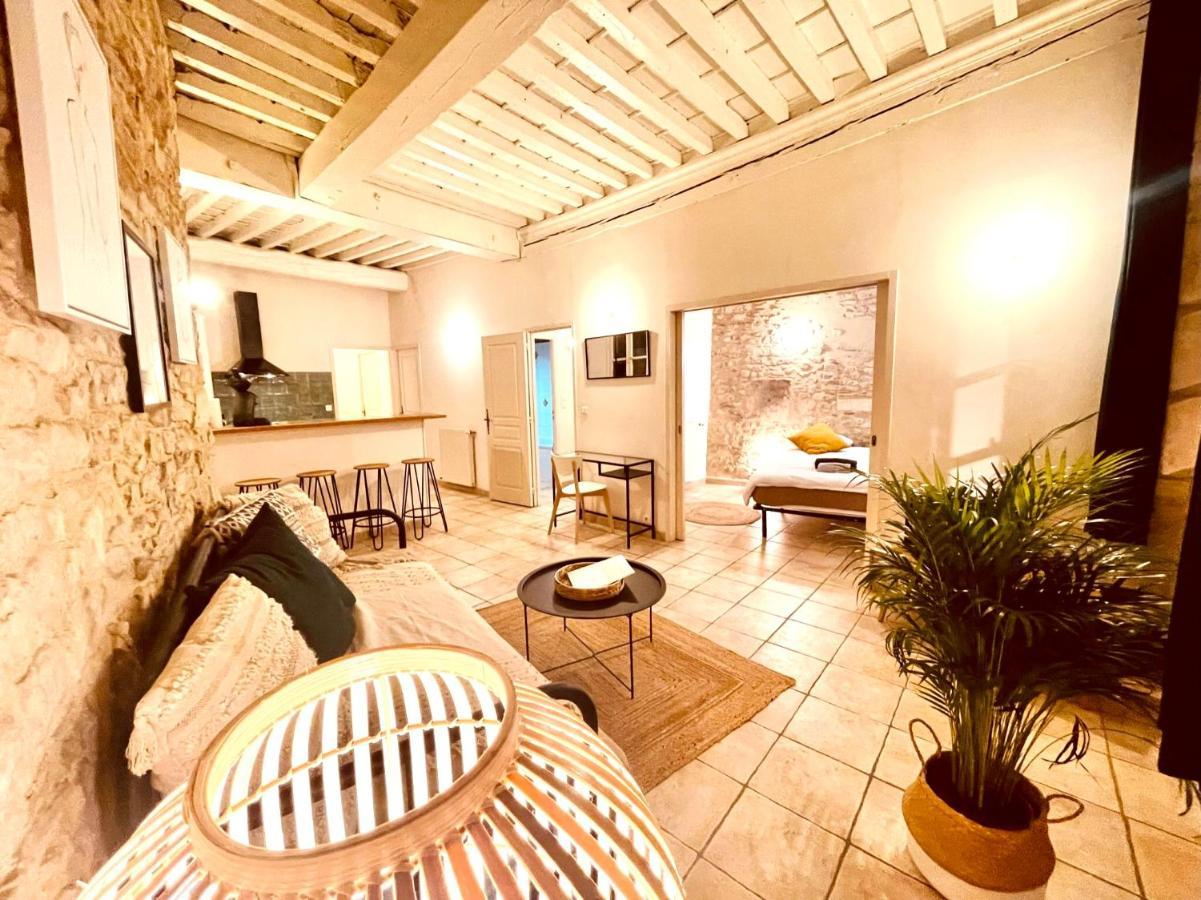 Le Moka Charmant Appartement Au Coeur De Ville Nîmes Esterno foto
